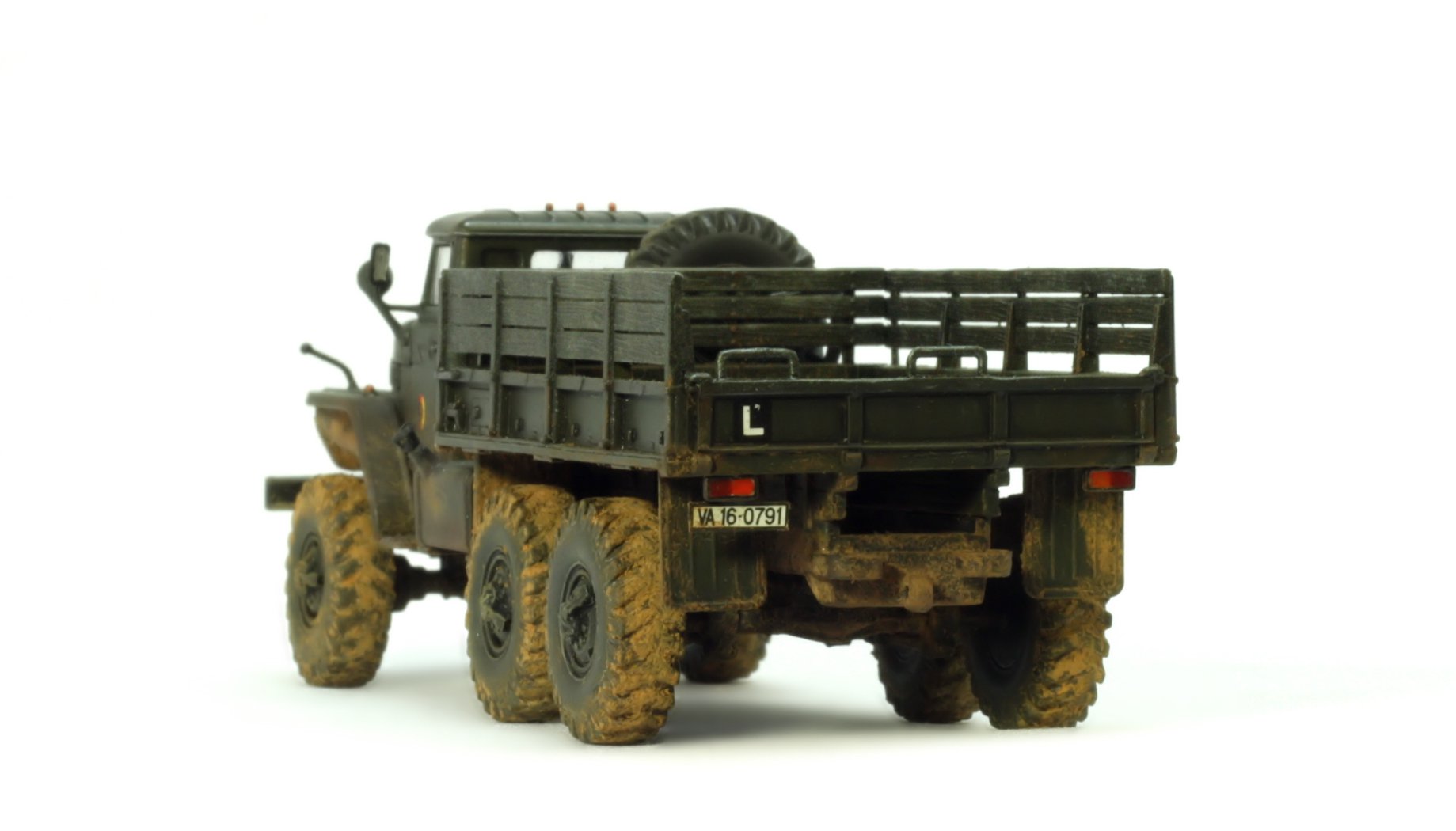 1:72 Ural-375D NVA