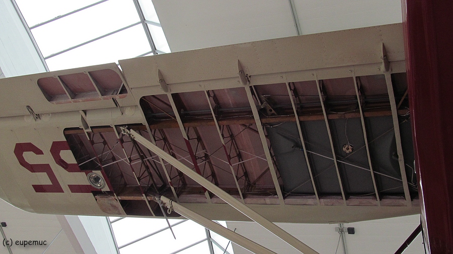 RF_Fairchild F24 W46_04.jpg