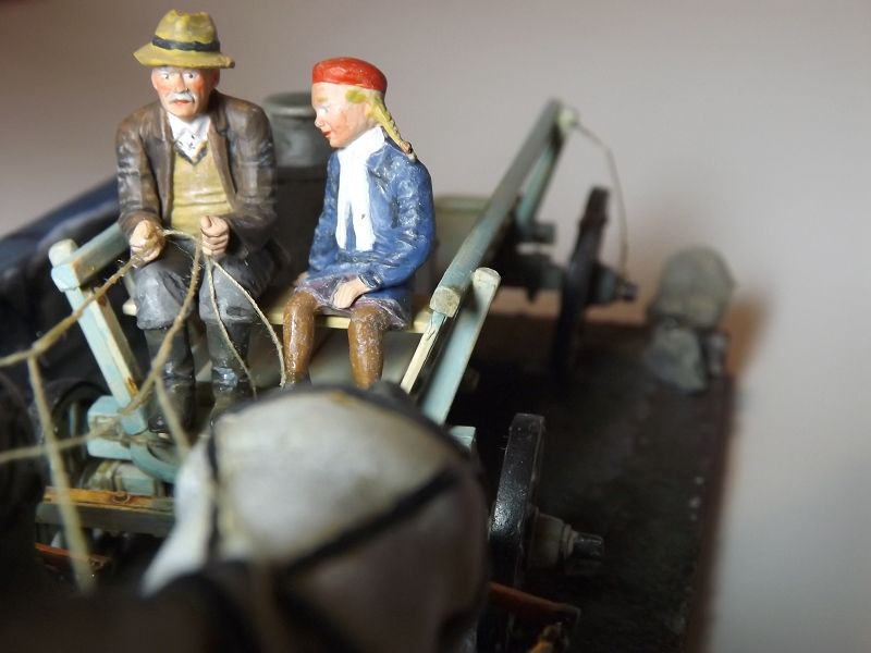 Die Leinen sind aus feinem Zwirn und kommen dem Original sehr nahe