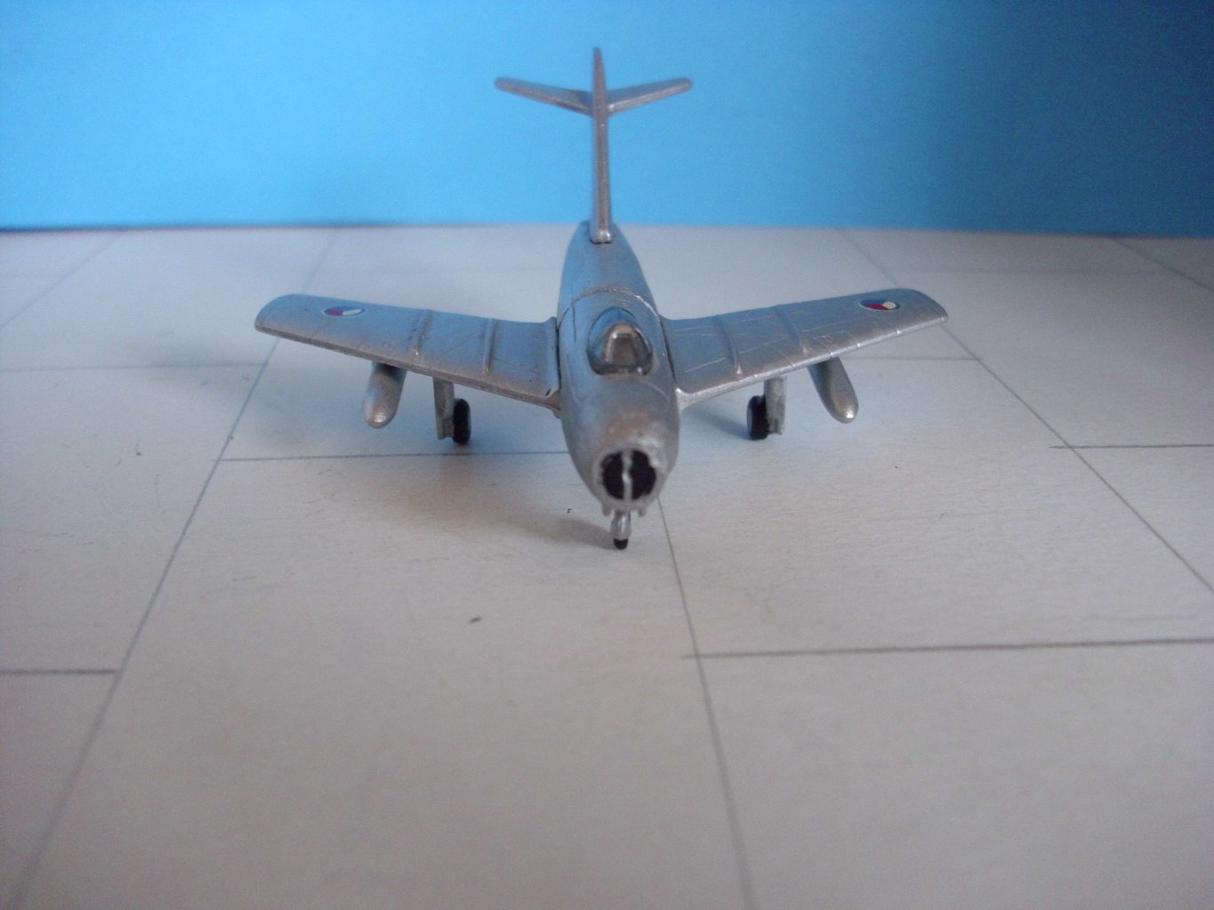 Mig 15  Modellgrösse 1:144