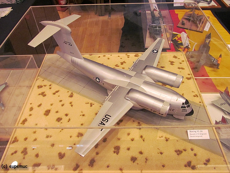 RF_Boeing YC-14-Anigrand-1-72_01.jpg