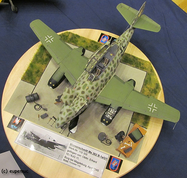 FF_Me262B1aU1 1-32_01.jpg