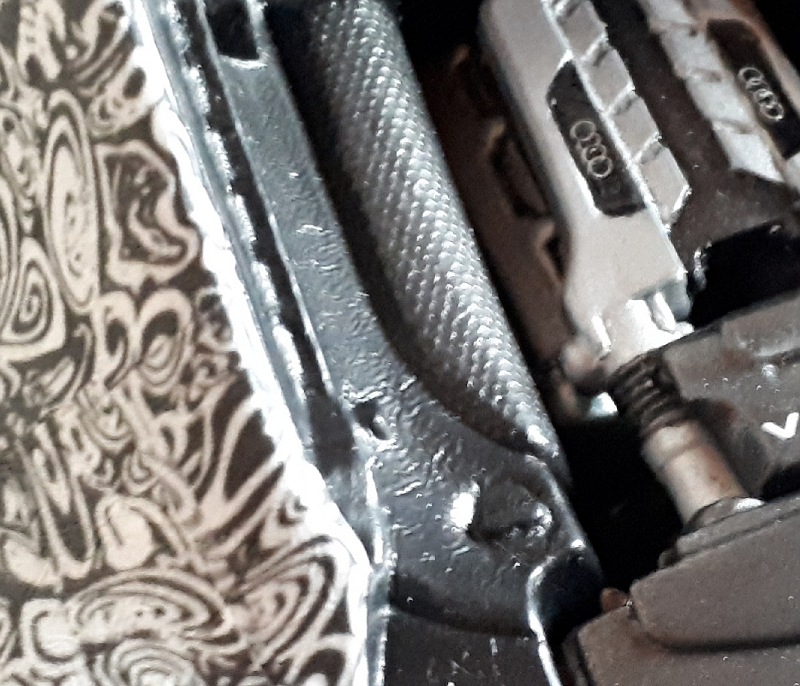 "Leder" noch erkennbar