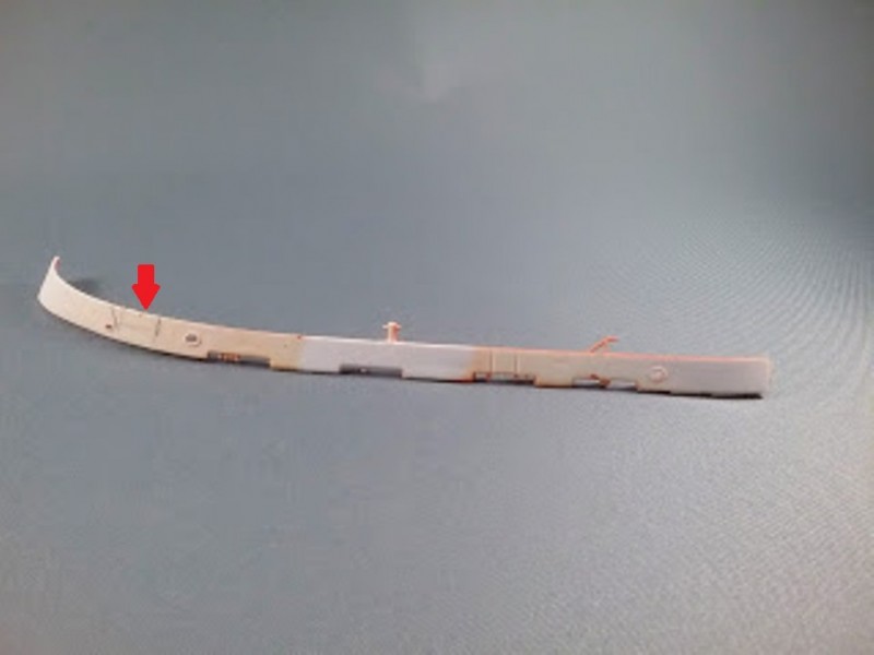 16. Bordwand ohne Ausschnitt.jpg