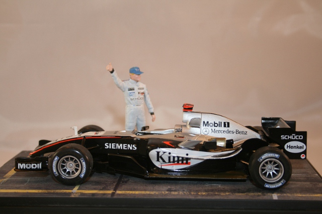 13_McLaren MP4-20.JPG