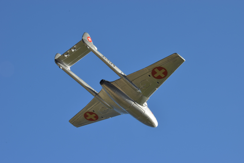 06 Vampire DH-100 Mk.6.jpg