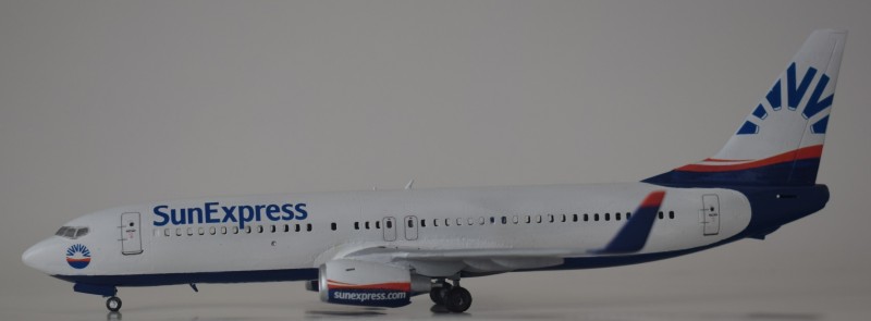 B737-800.JPG