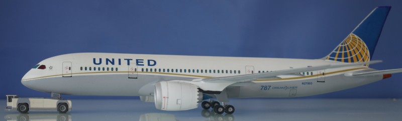 B787_1.JPG