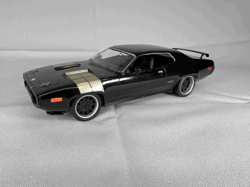 01_FuF8 Plymouth GTX.jpg