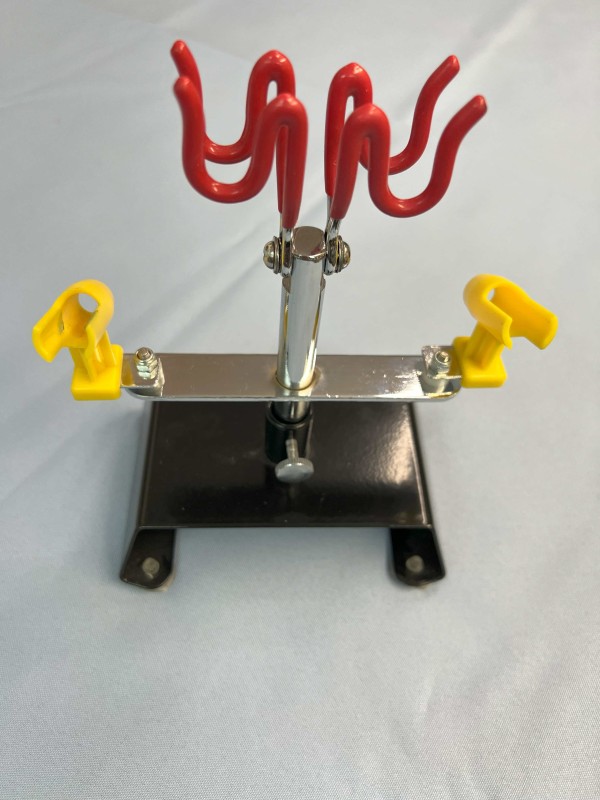 01_Airbrush_Holder.jpg