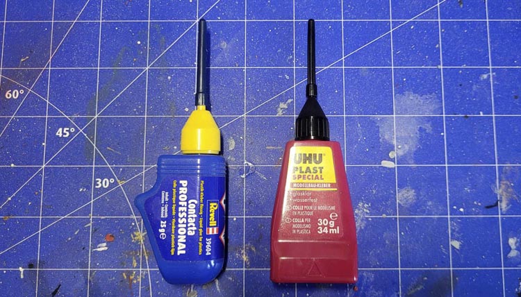 04 Plastik-Kleber.jpg