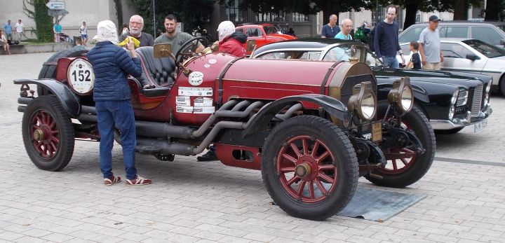 Locomobile_01a.jpg