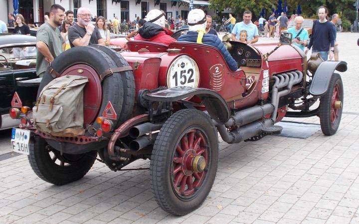 Locomobile_01g.jpg