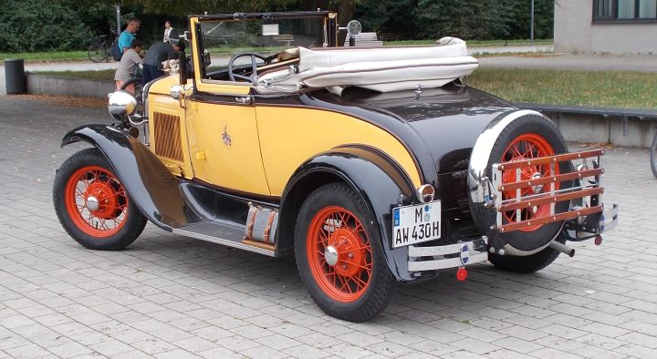 Ford_1934_01g.jpg