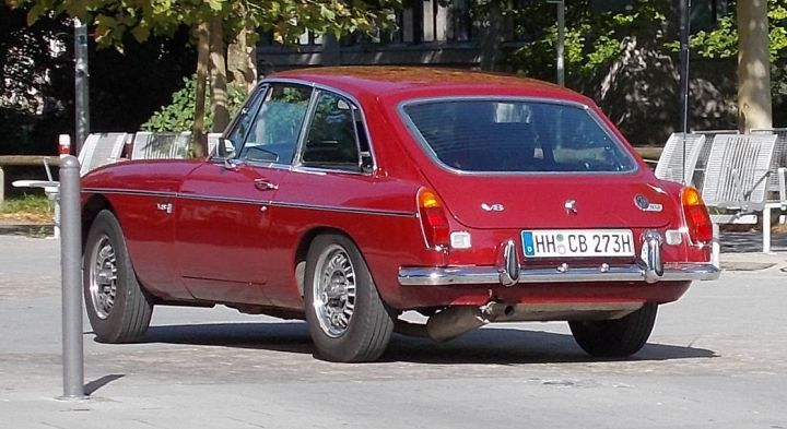 MGB_GT_V8_01e.jpg