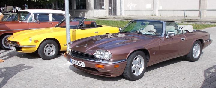 Jaguar_XJS_0c.jpg