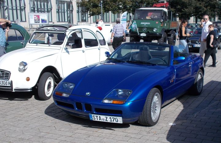 BMW_Z1_02a.jpg