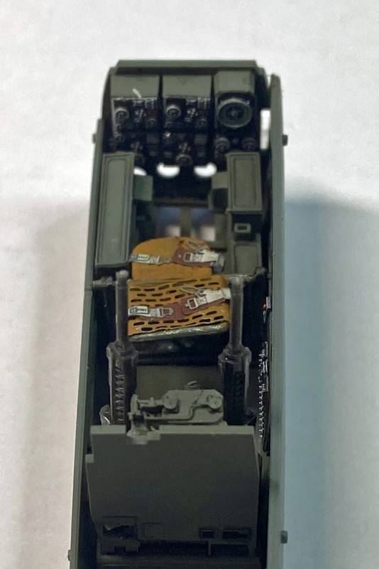 Bf-110 Funker Schütze hinten.jpg