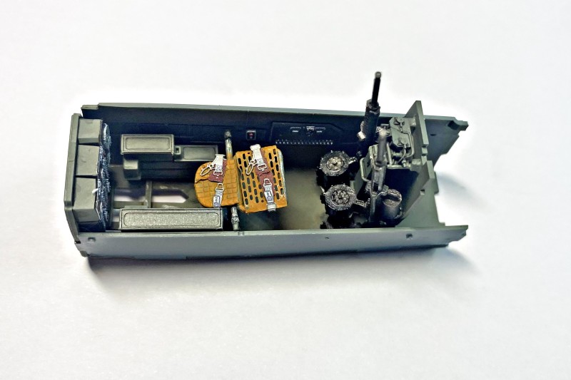 Bf-110 Funker Schütze oben.jpg