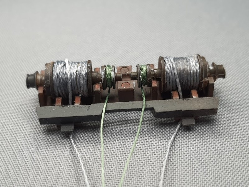 Netzwinde mit Trossen und Leinen