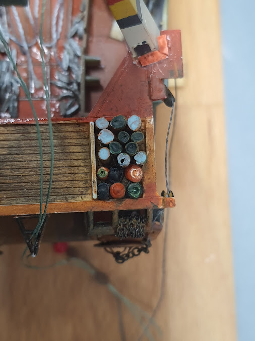 50. Meine Eigenbauten Fässer und Tonnen aus Schrumpfschlauch.jpg