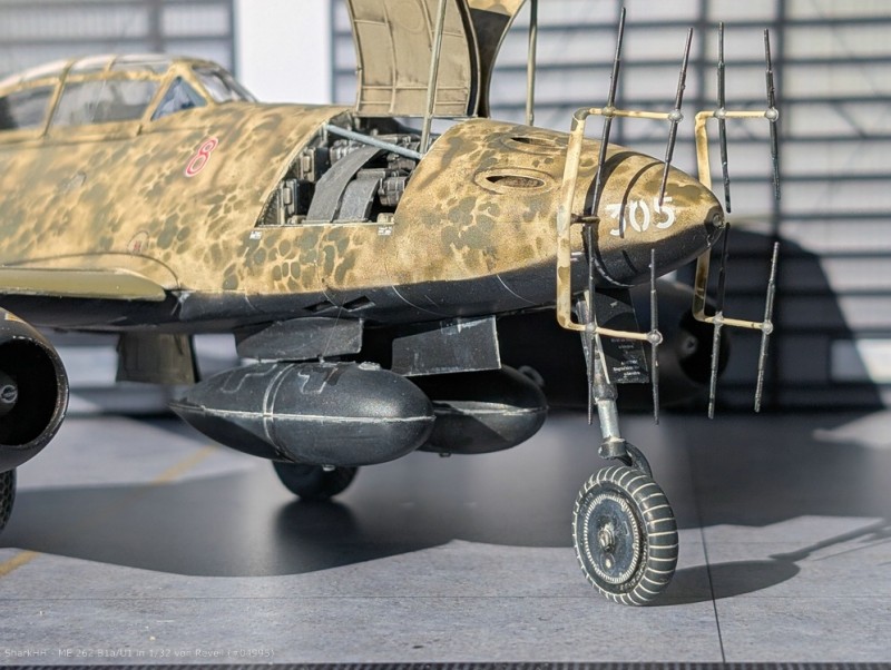 ME262B1aU1 07.jpg