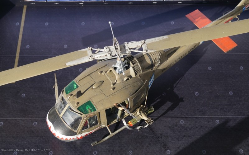 04960_Bell UH-1C 08.jpg
