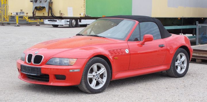 BMW_Z3_01b.jpg