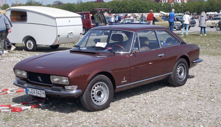 Peugeot_504_03a.jpg