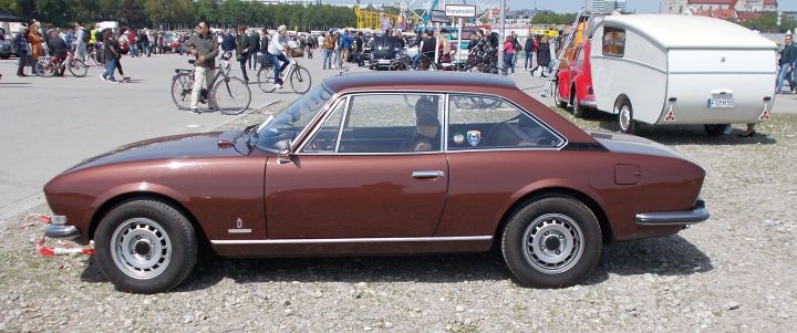 Peugeot_504_03c.jpg
