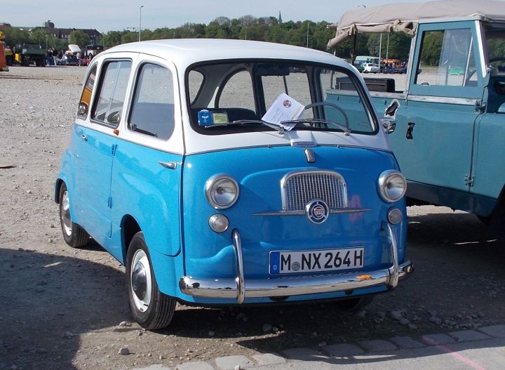 Fiat_600_02a.jpg