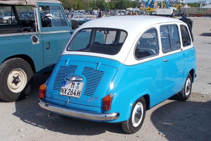 Fiat_600_02b.jpg