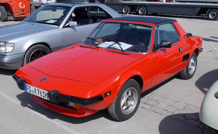 Fiat_X9_02b.jpg