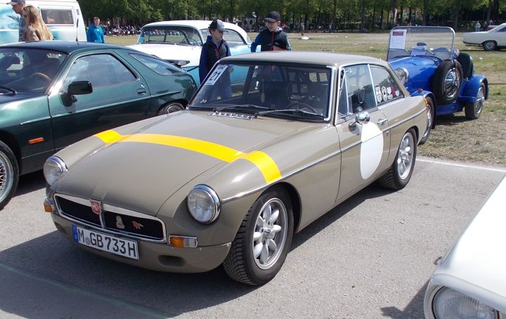 MGB_GT_02.JPG