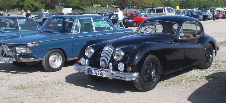 Jaguar_XK140_04c.jpg