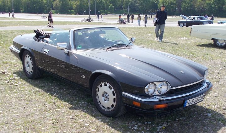 Jaguar_XJS_05a.jpg