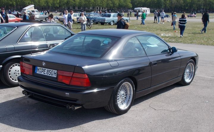 BMW_850_03b.jpg