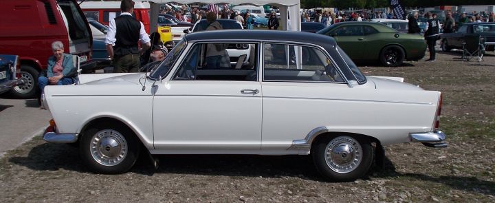 DKW_F12_01c.jpg