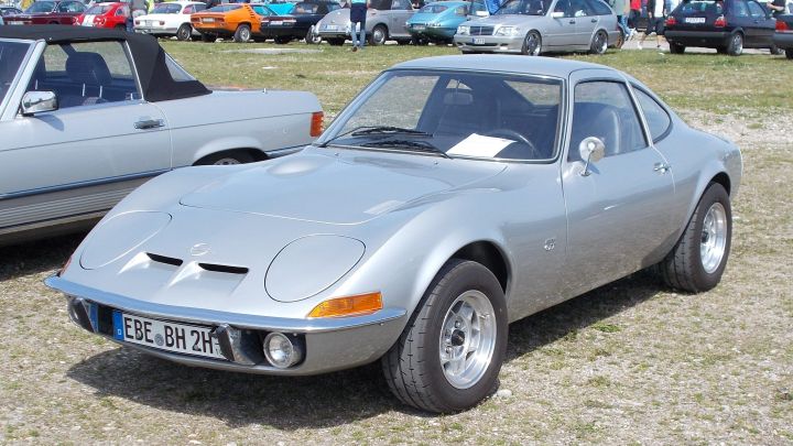 Opel_GT_10a.jpg