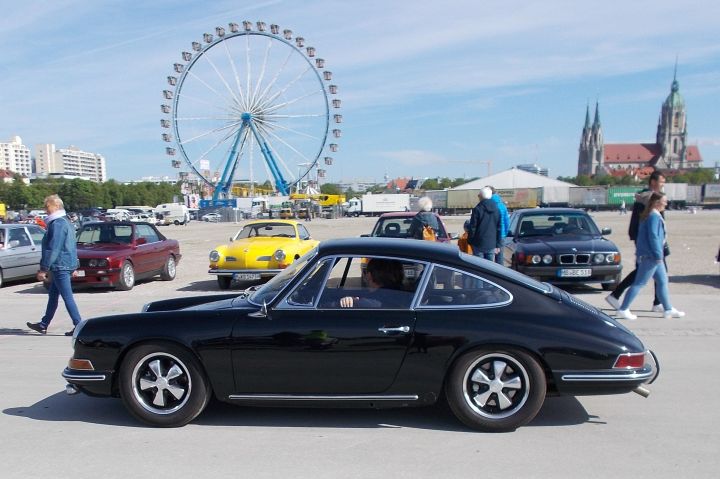 Porsche_911_05a.jpg