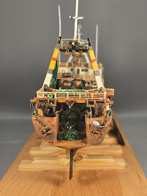 6. Heck mit Fangnetz.jpg