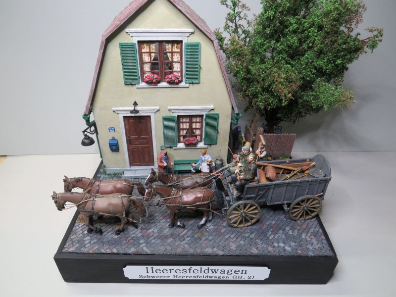 Heeresfeldwagen (HF.2) 2.JPG