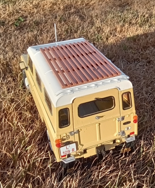 land rover 03.jpg