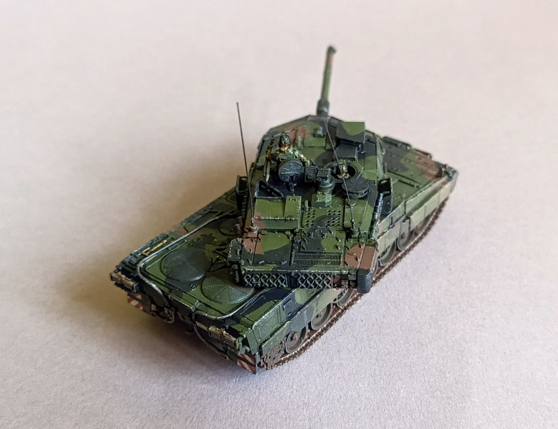 leopard-2a7v-revell-11.jpg