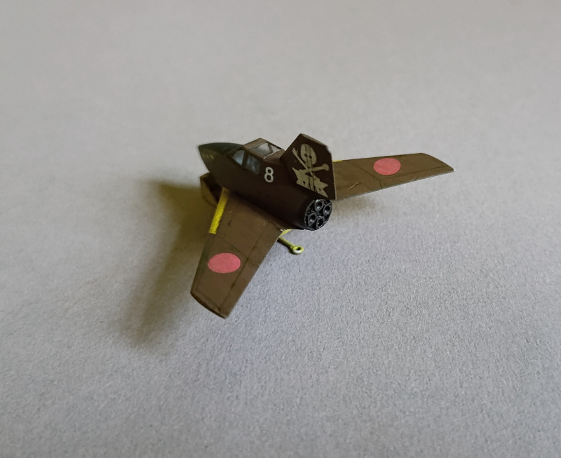 tai-atari-yuyoku-funshindan-mit-eckiger-kanzel-planet-models-2.jpg