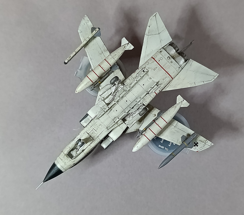 panavia-tornado-ids-revell-3.jpg